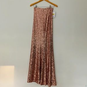 NWT! BELLE BADGLEY MISCHKA Rose Gold Sequin Skirt